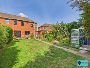 Rear Aspect - click for photo gallery